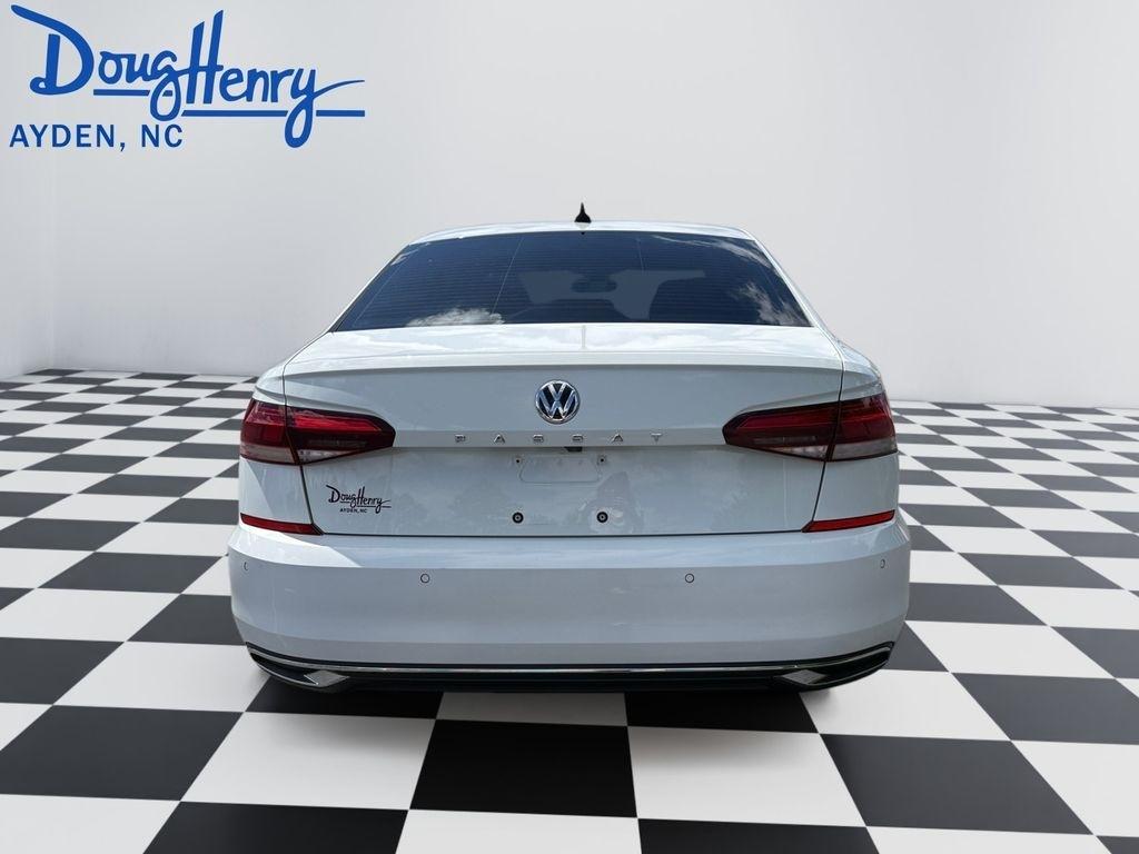 Volkswagen Passat  2022