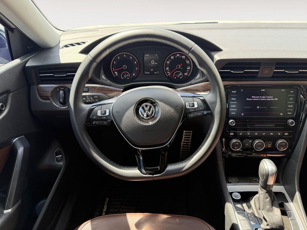 Volkswagen Passat  2022