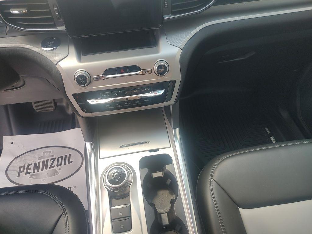Ford Explorer  2022