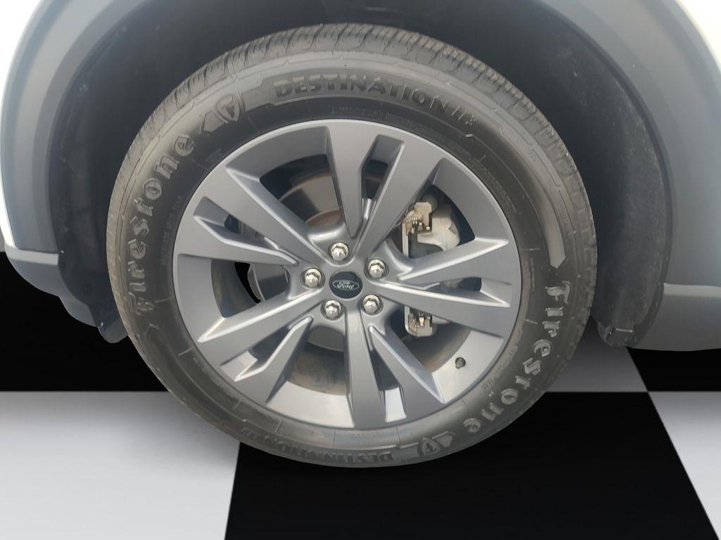 Ford Explorer  2022
