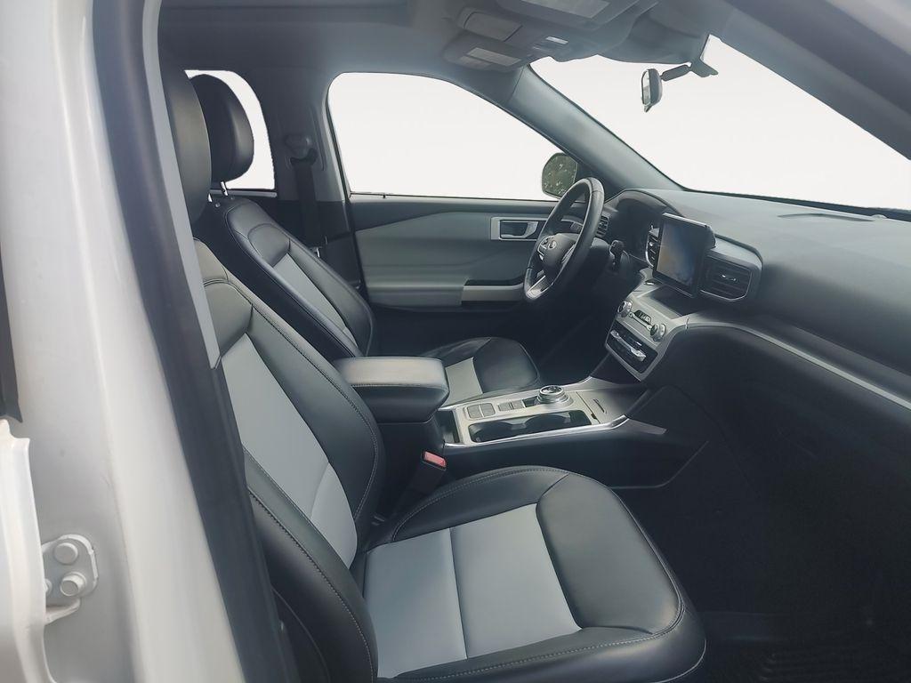 Ford Explorer  2022