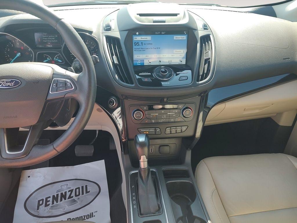 Ford Escape  2017