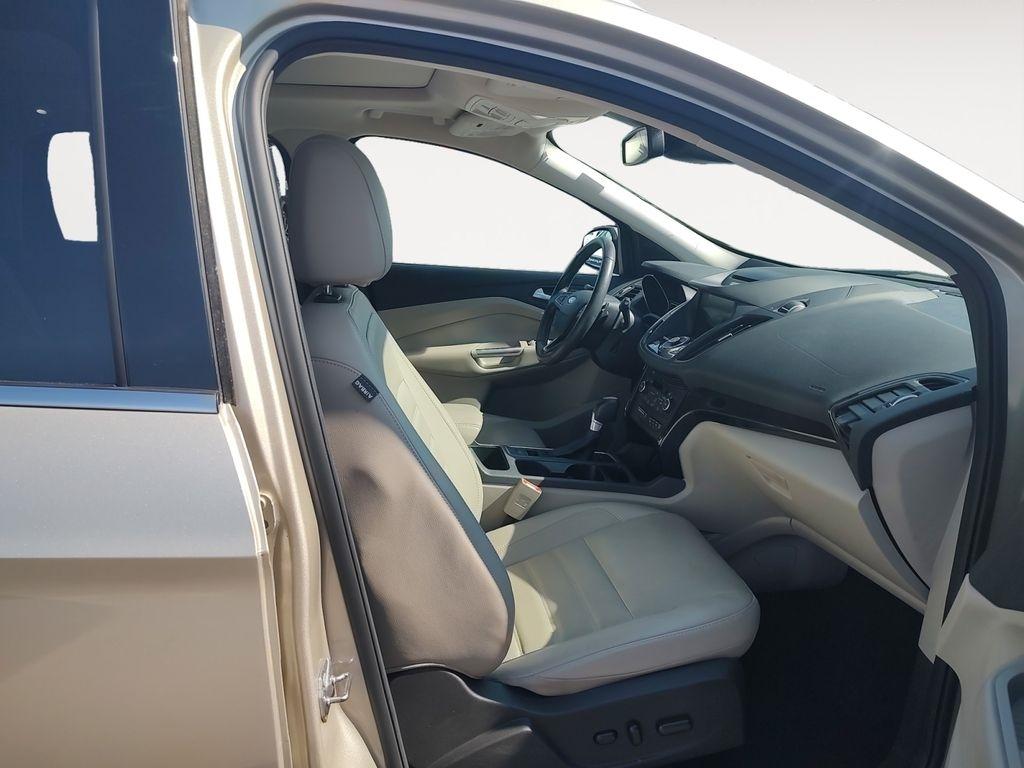 Ford Escape  2017
