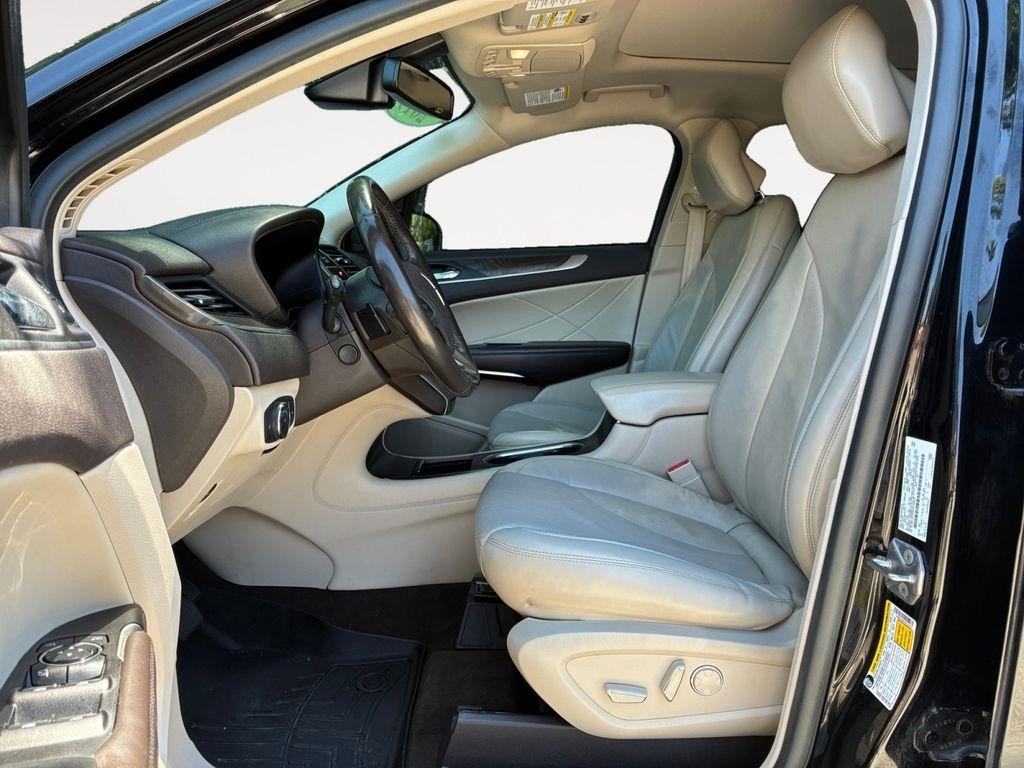 Lincoln MKC  2019