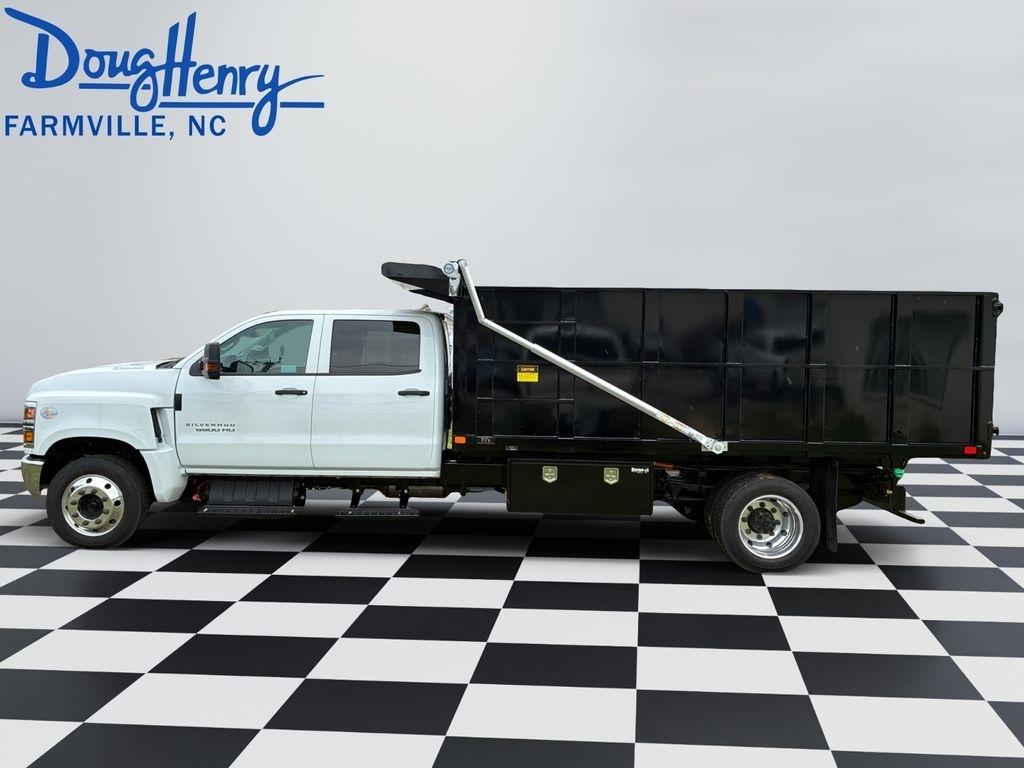 Chevrolet Silverado MD  2023