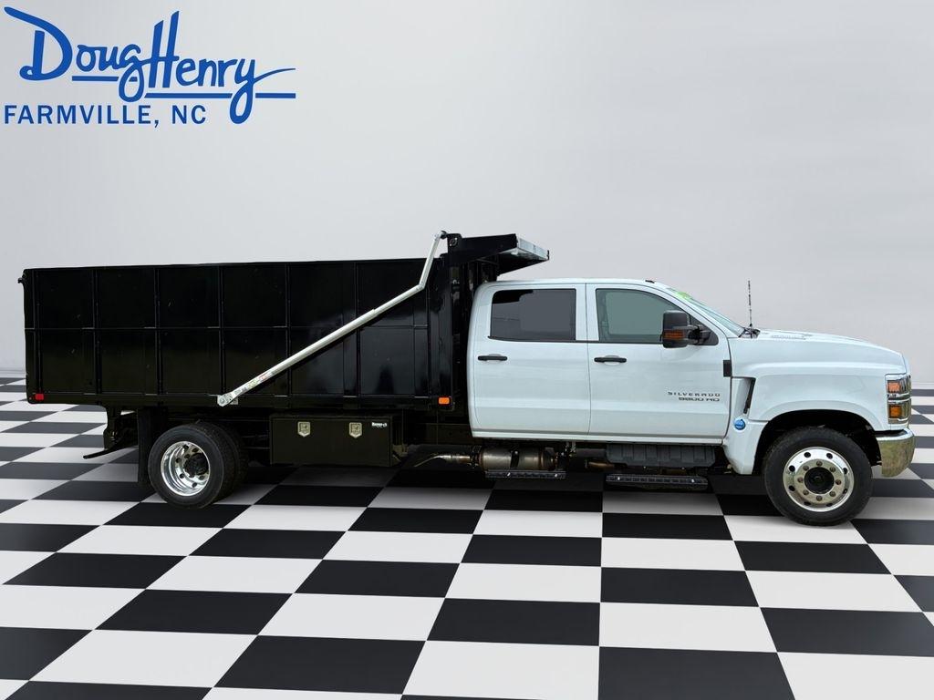 Chevrolet Silverado MD  2023