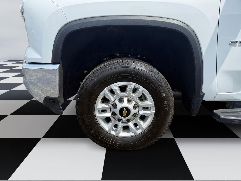 Chevrolet Silverado 2500HD  2025