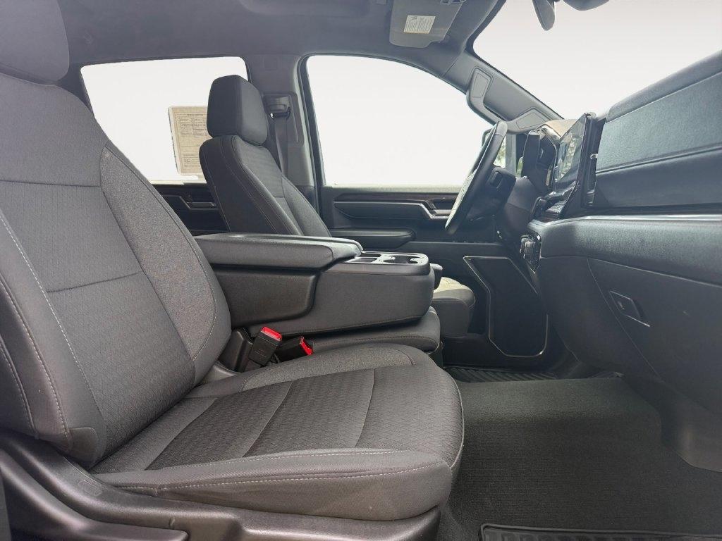 Chevrolet Silverado 2500HD  2025