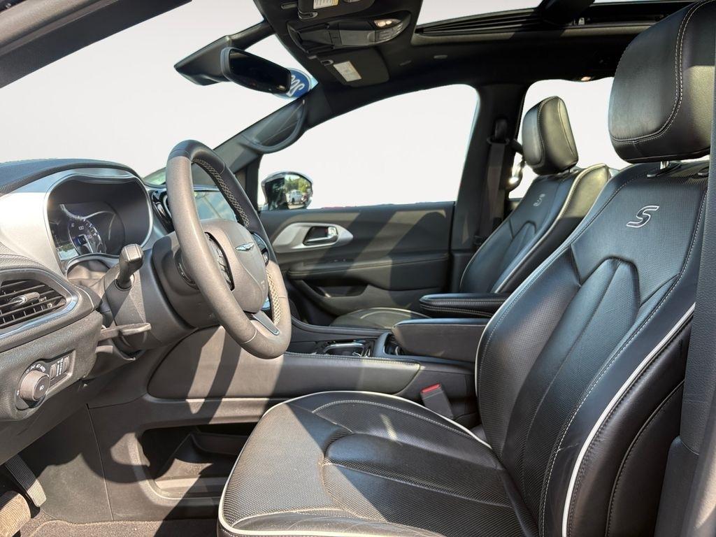 Chrysler Pacifica  2025