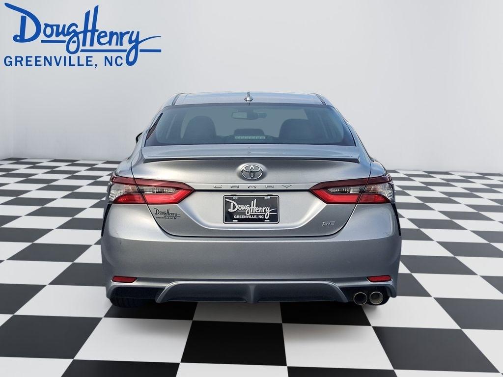 Toyota Camry  2023