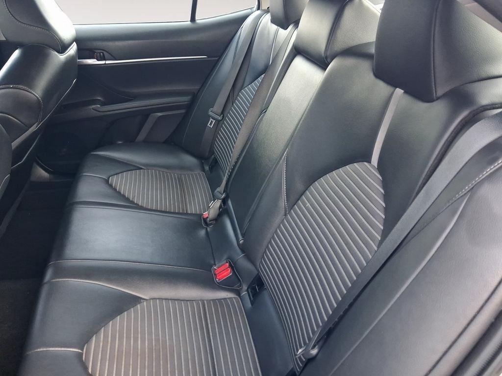 Toyota Camry  2023
