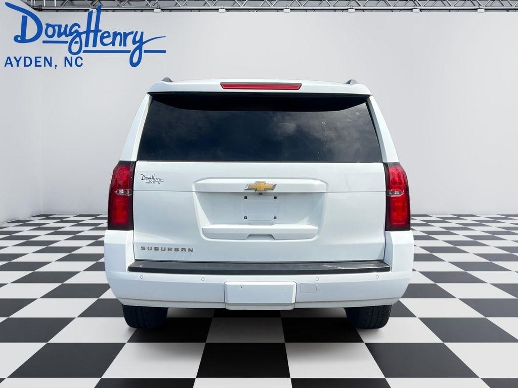 Chevrolet Suburban  2018