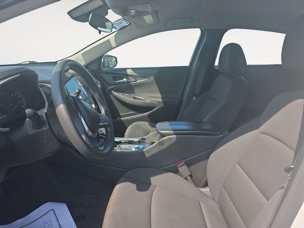 Chevrolet Malibu  2024
