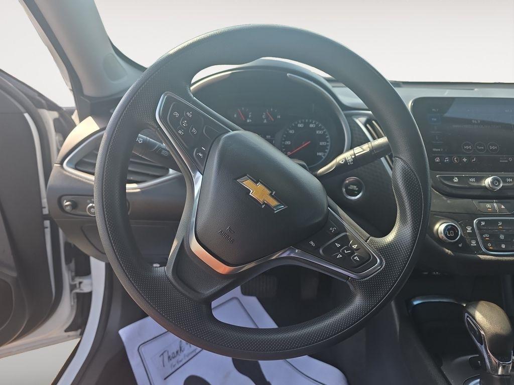 Chevrolet Malibu  2024