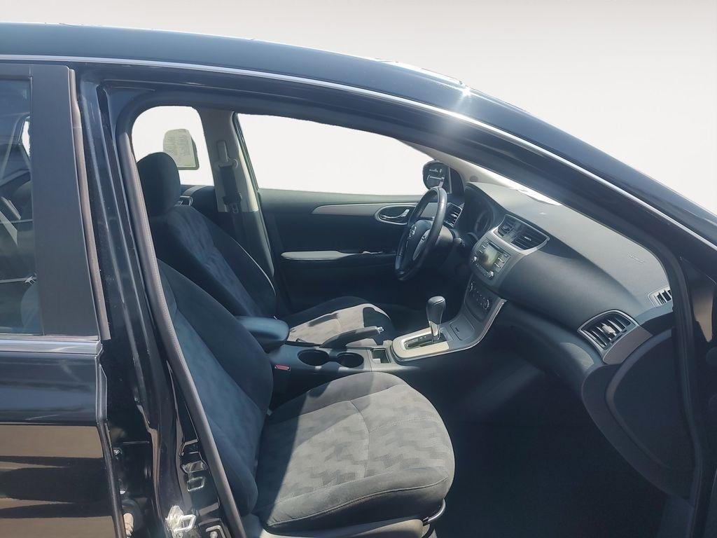 Nissan Sentra  2013