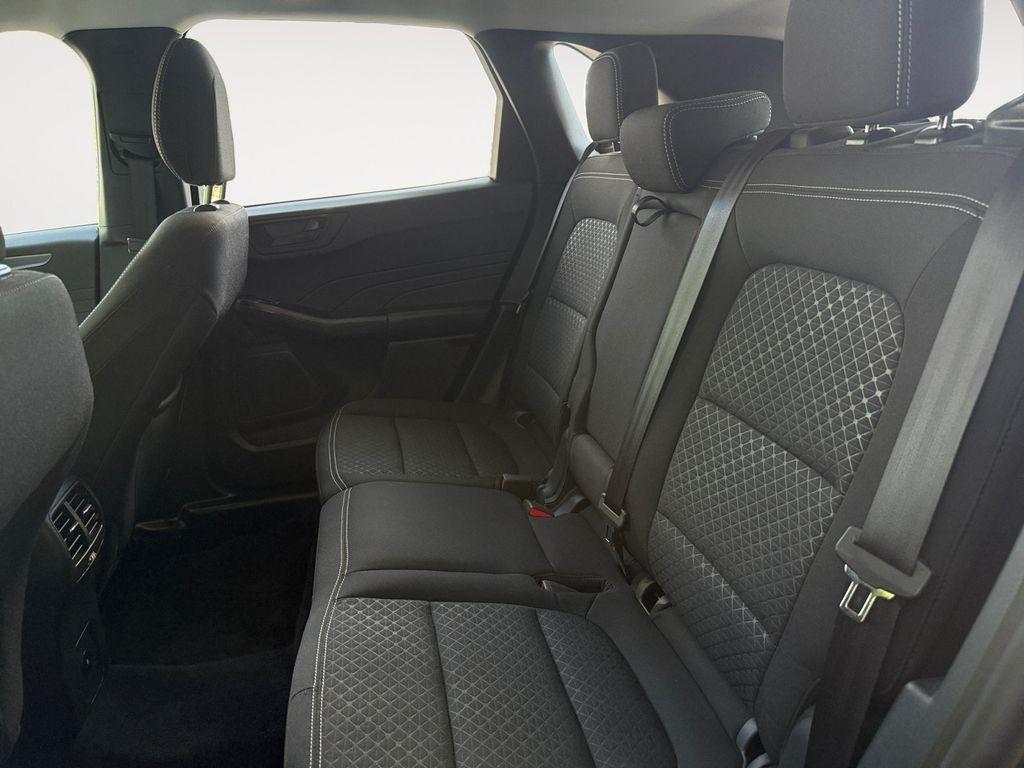 Ford Escape  2025