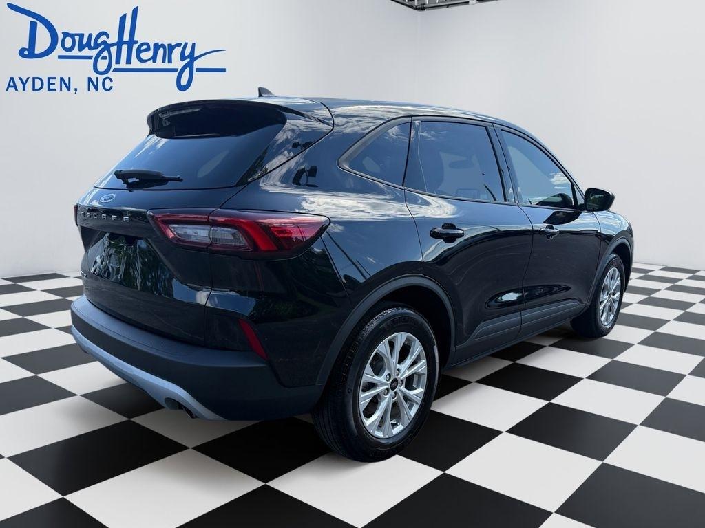 Ford Escape  2025