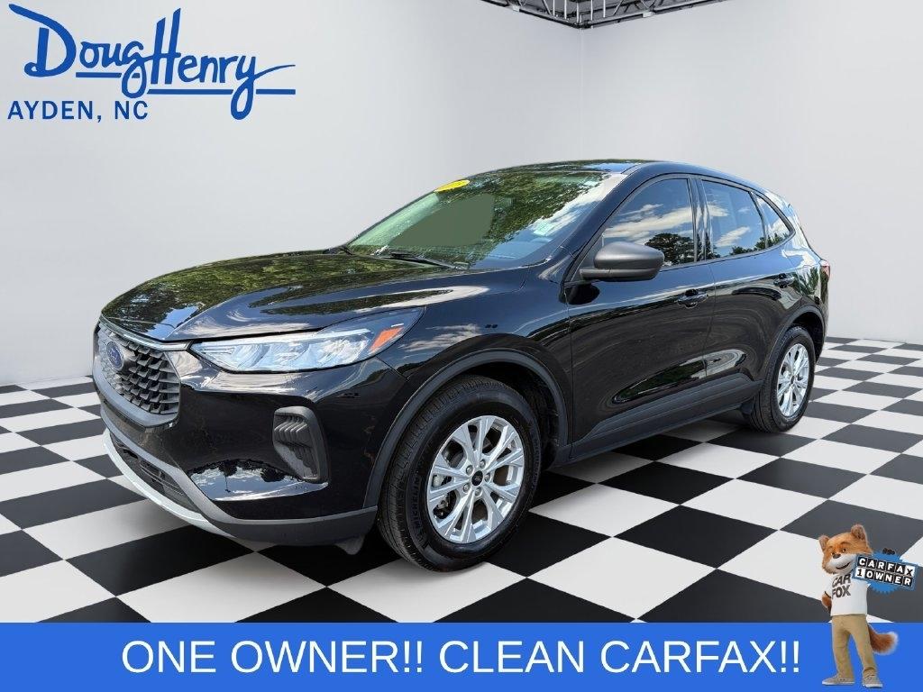 Ford Escape  2025