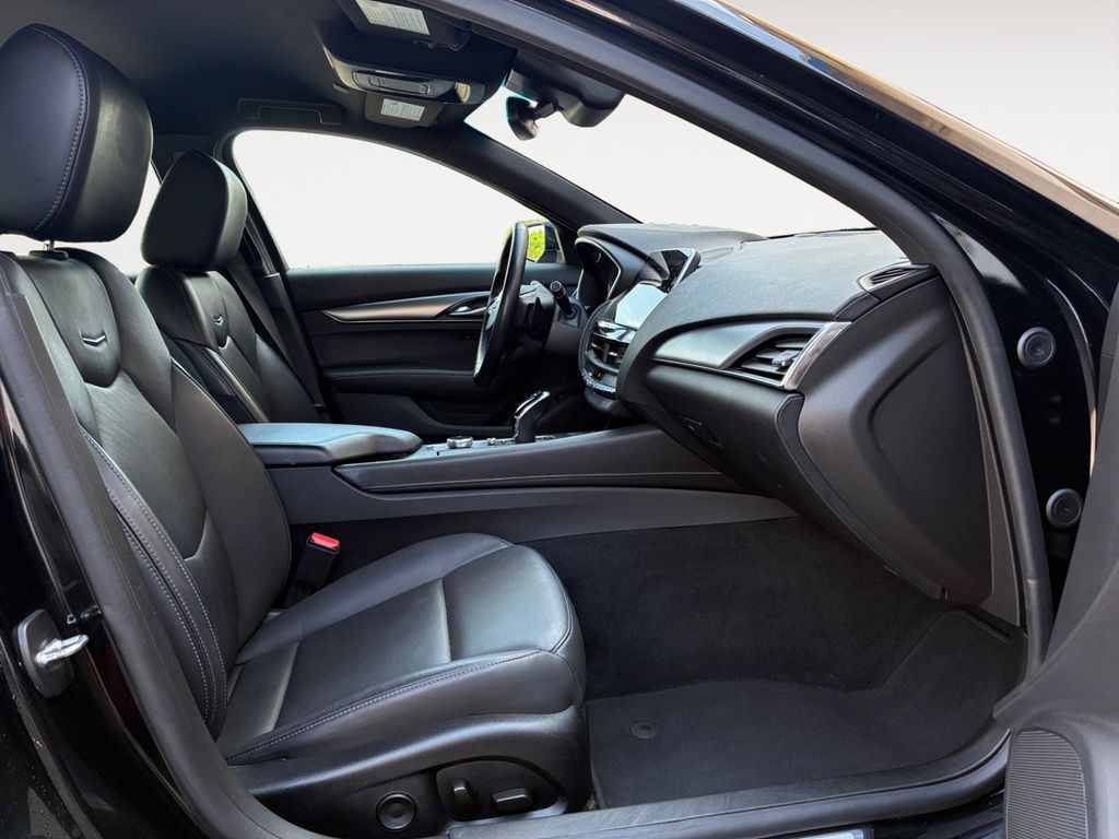 Cadillac CT5  2024
