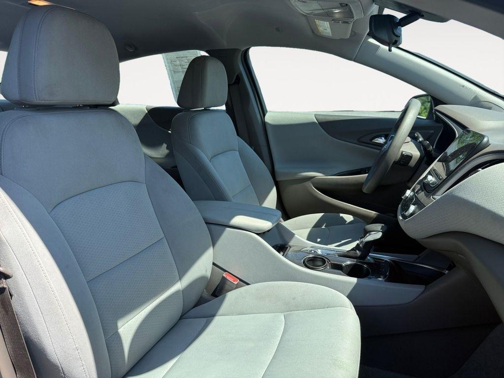 Chevrolet Malibu  2024