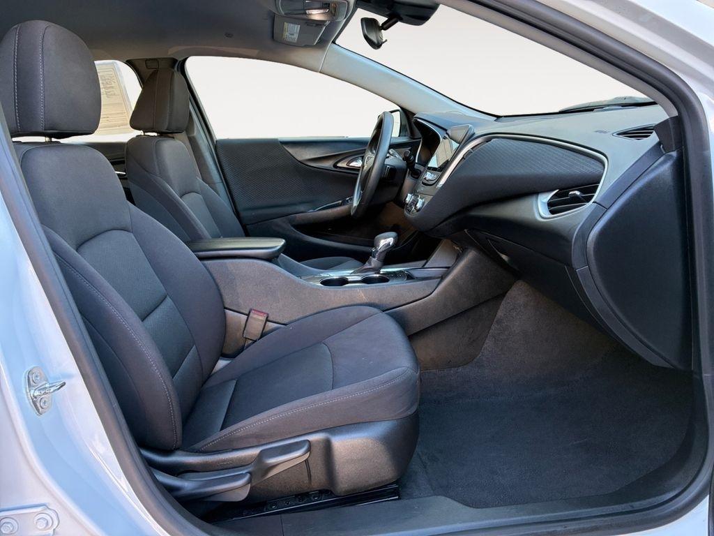 Chevrolet Malibu  2024