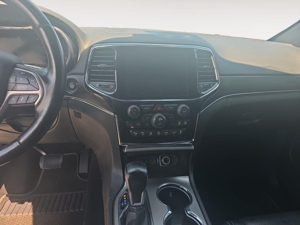 Jeep Grand Cherokee  2021