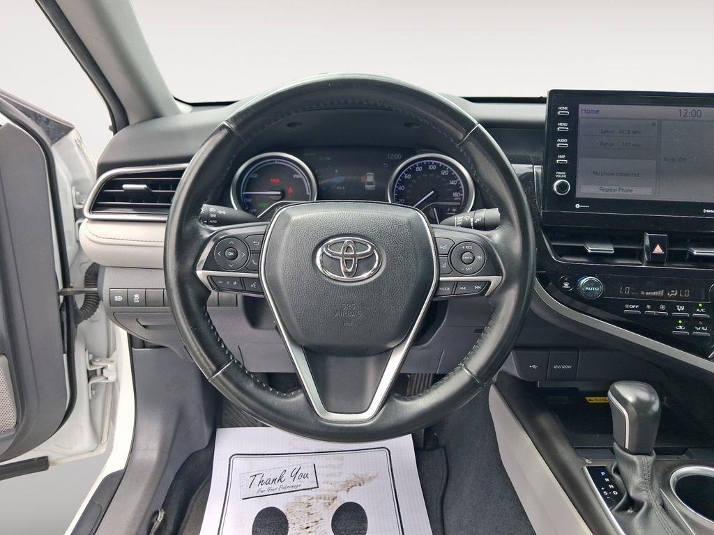 Toyota Camry  2023