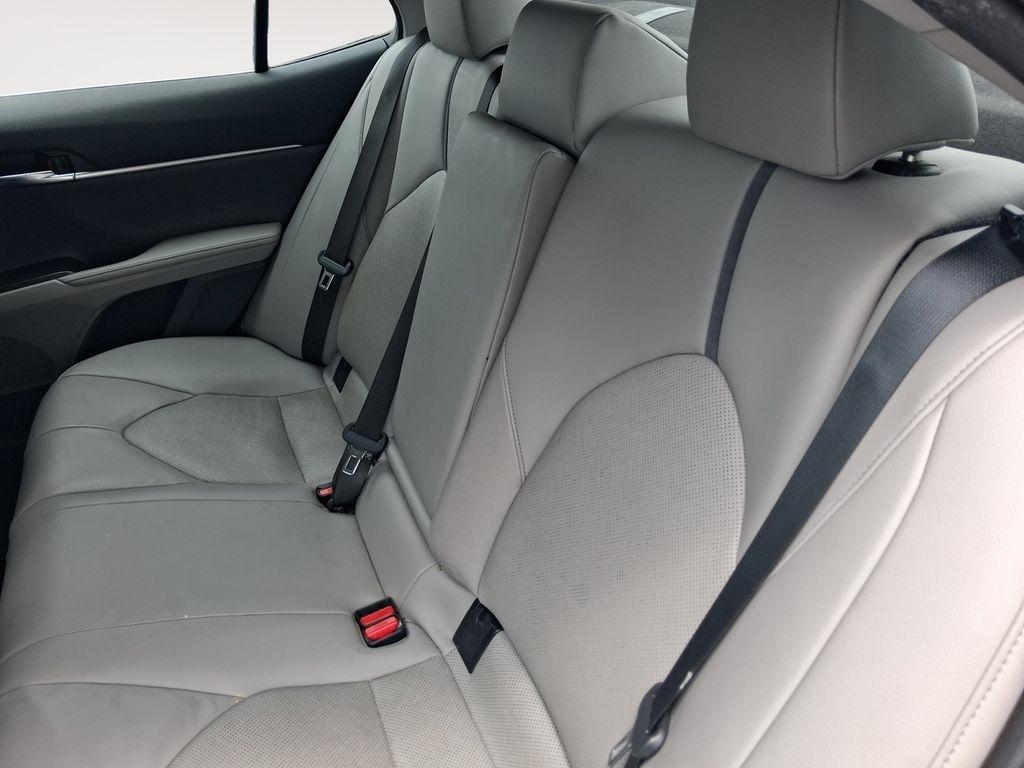Toyota Camry  2023