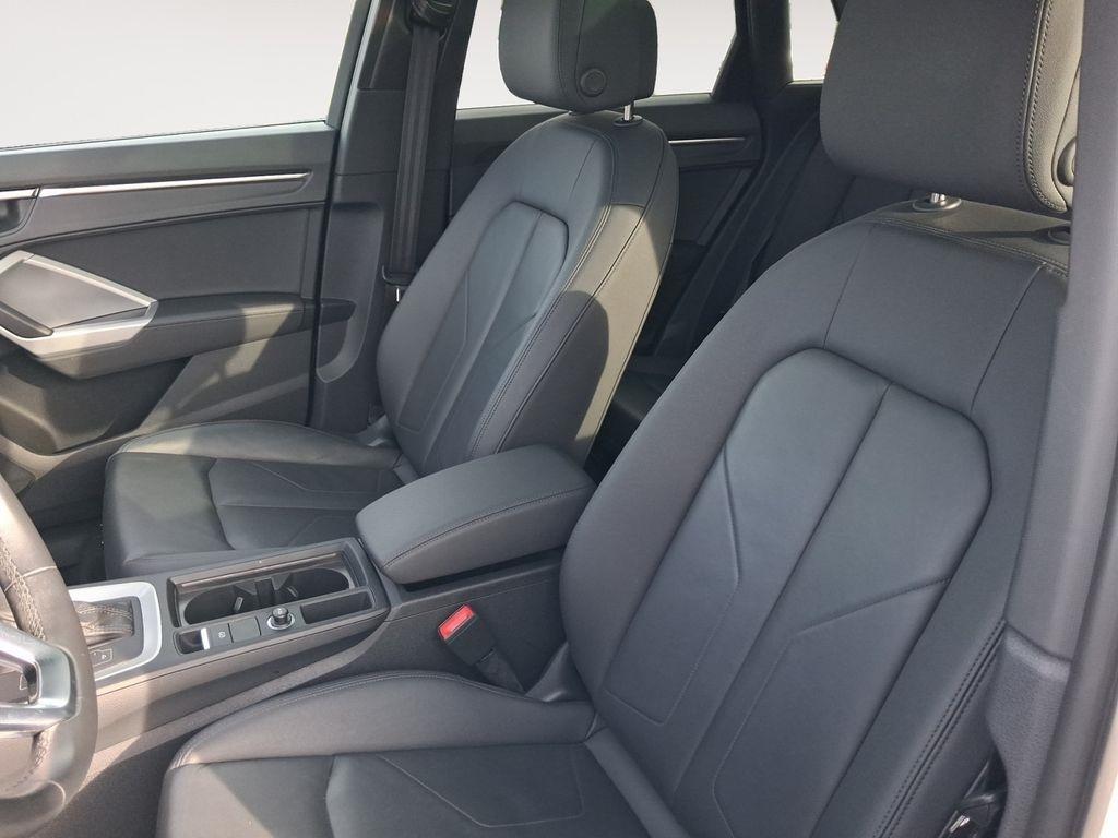 Audi Q3  2023