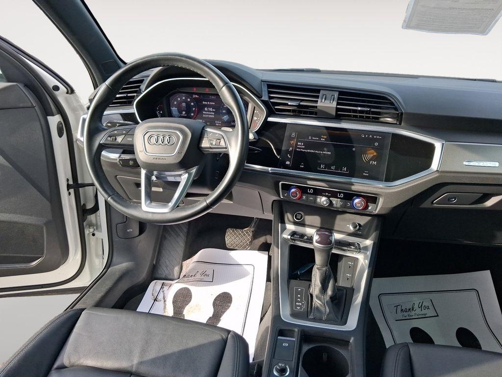 Audi Q3  2023