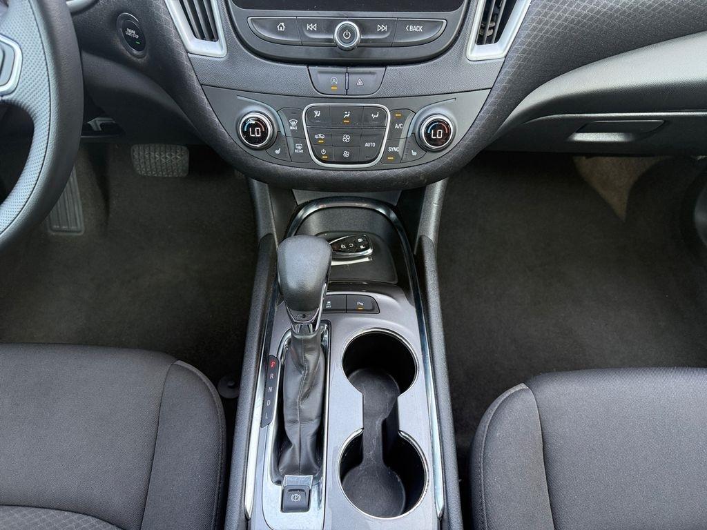 Chevrolet Malibu  2024