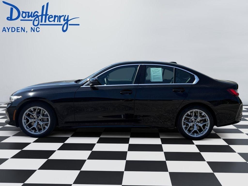BMW 3 Series  2025