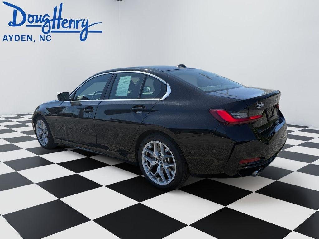 BMW 3 Series  2025