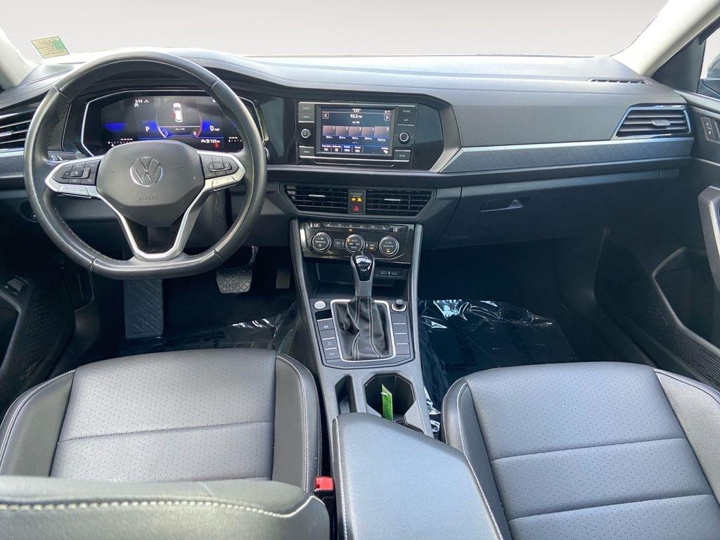 Volkswagen Jetta  2024
