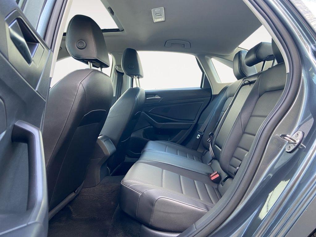 Volkswagen Jetta  2024