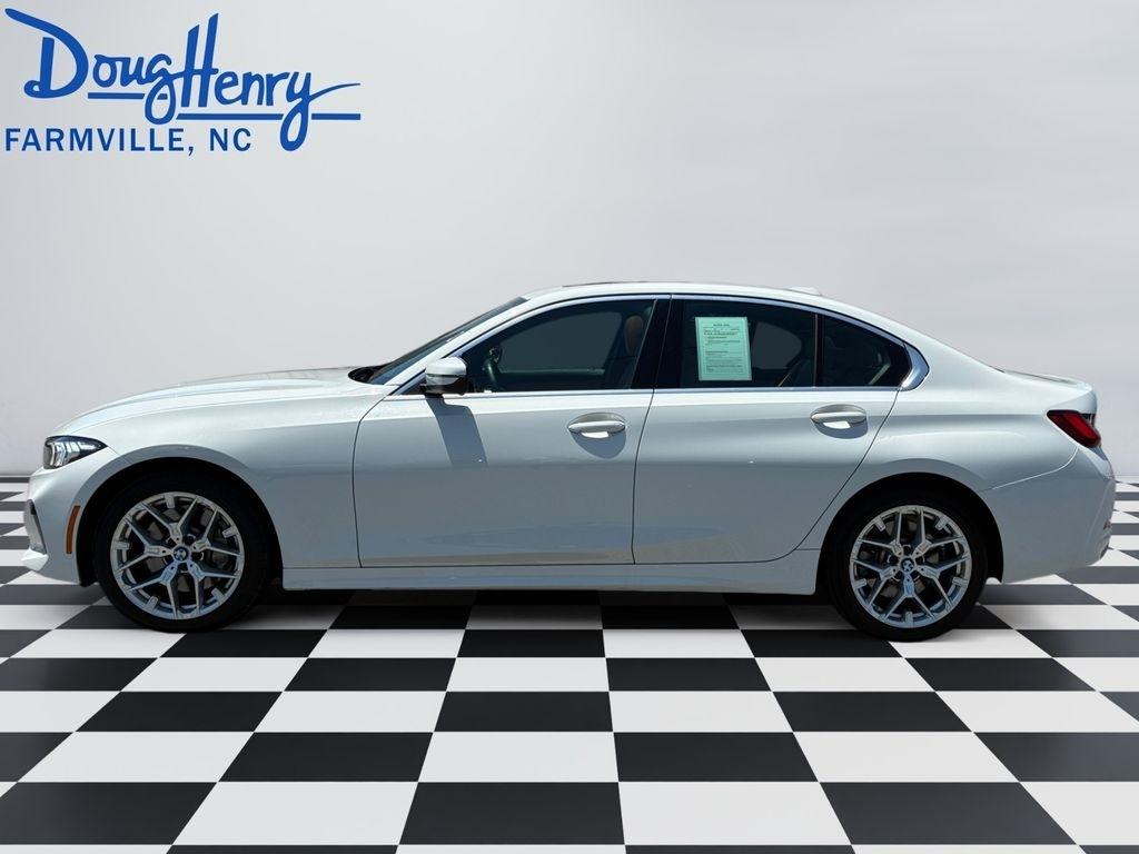 BMW 3 Series  2025