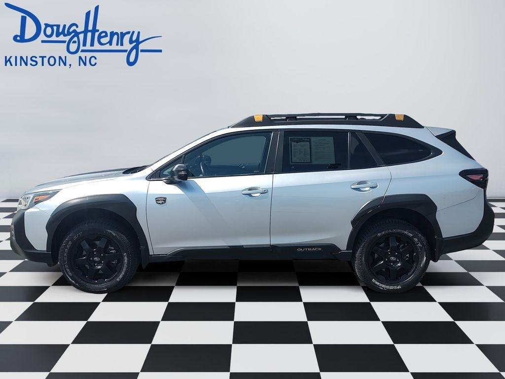 Subaru Outback  2022