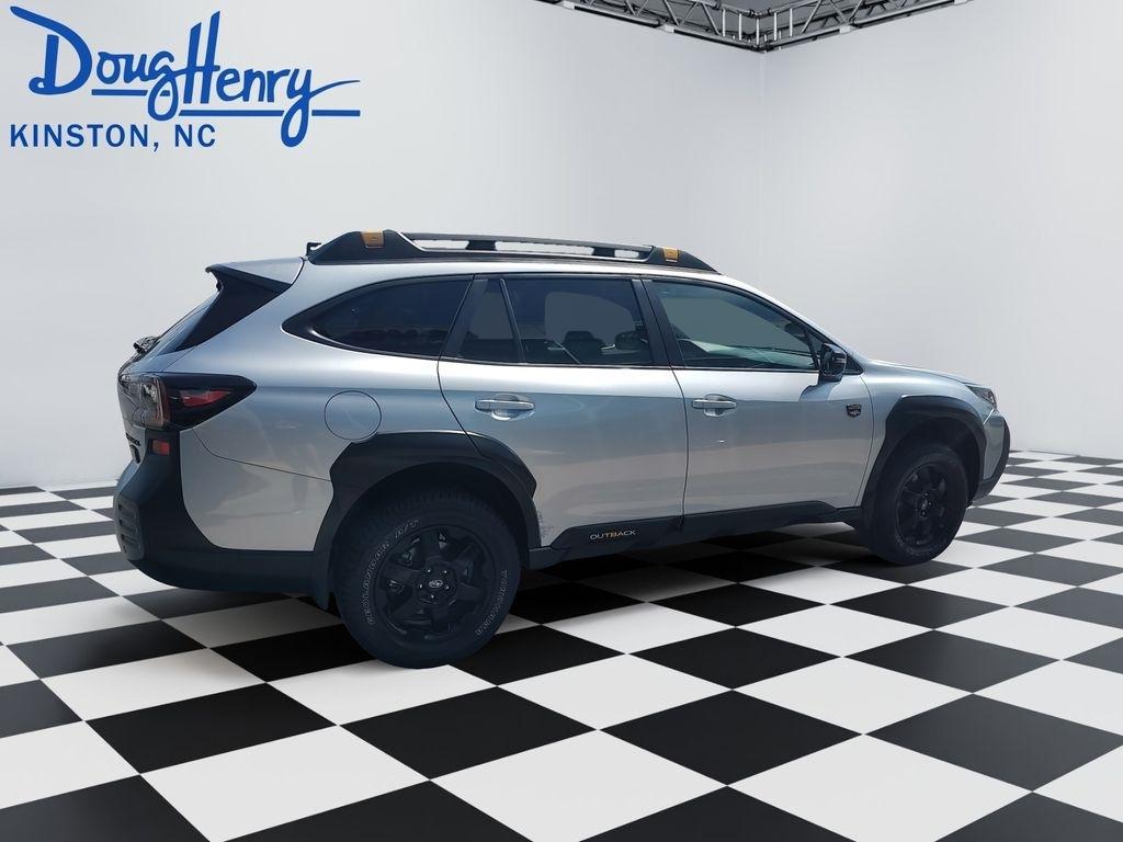 Subaru Outback  2022