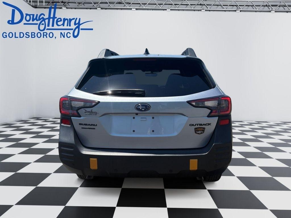 Subaru Outback  2022