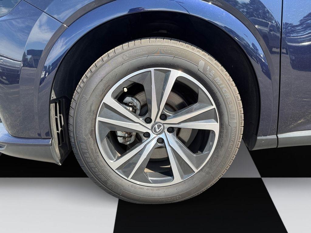 Lexus RX  2024