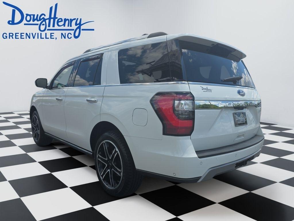Ford Expedition  2021