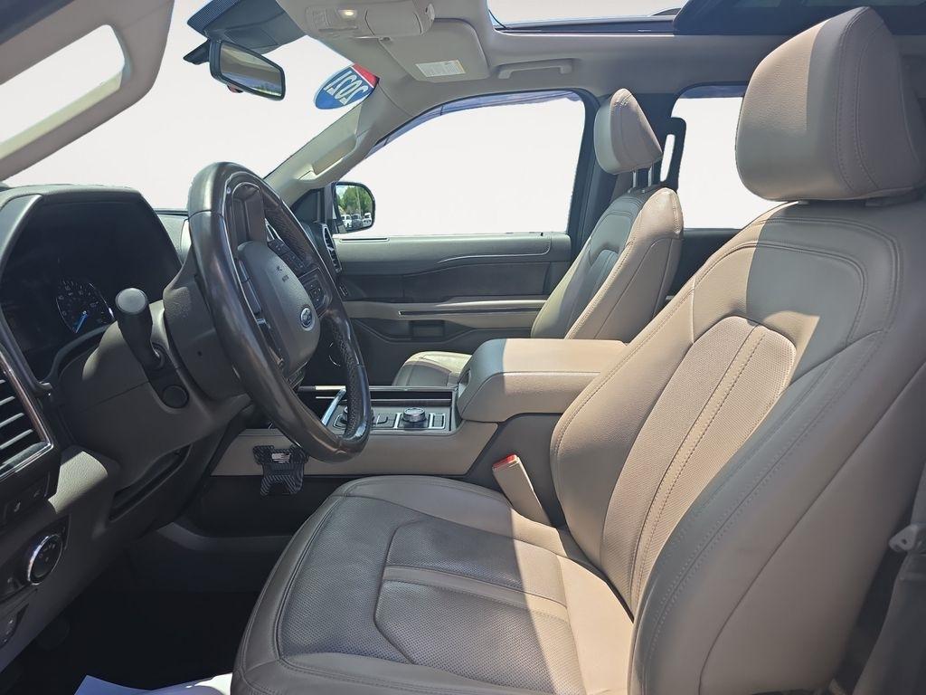 Ford Expedition  2021