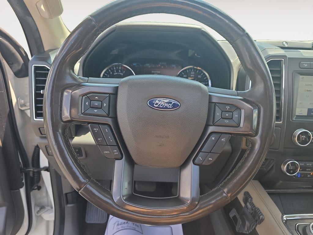 Ford Expedition  2021