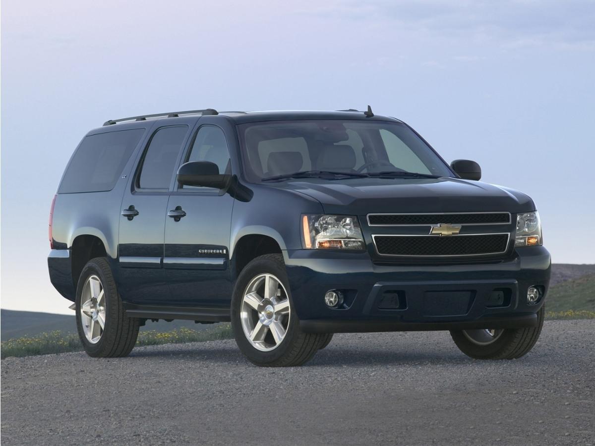 Chevrolet Suburban  2008