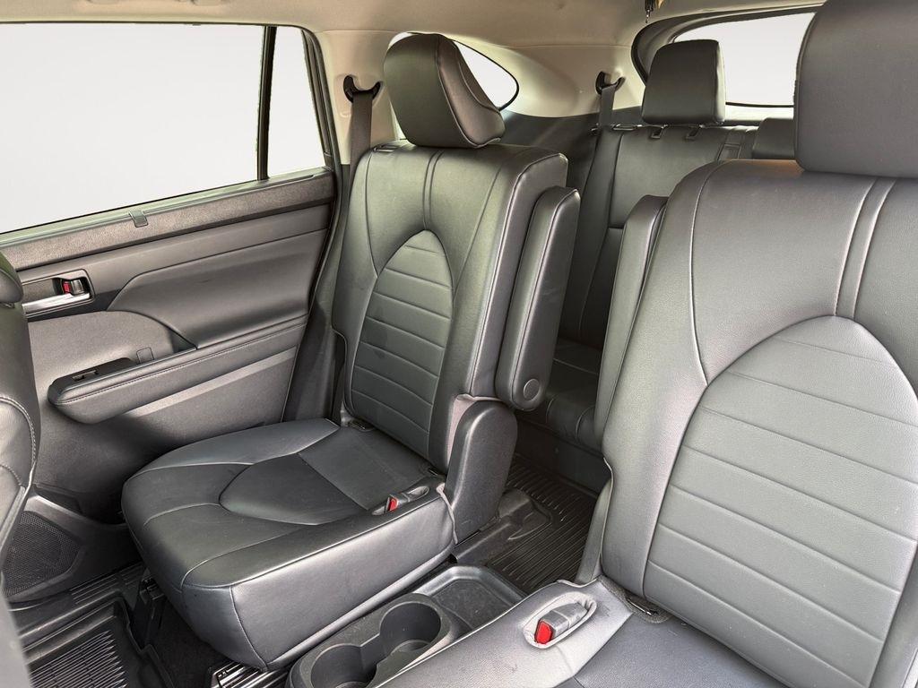 Toyota Highlander  2023