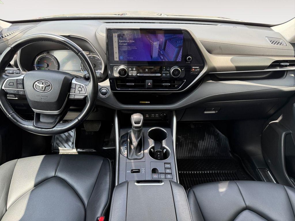 Toyota Highlander  2023
