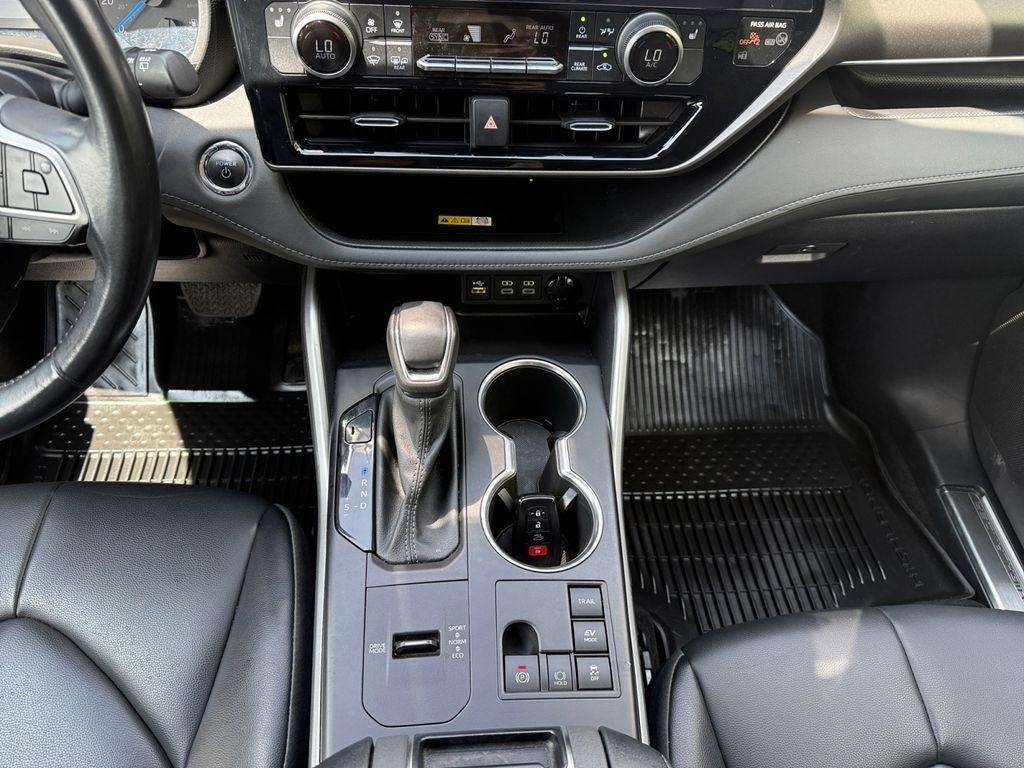 Toyota Highlander  2023
