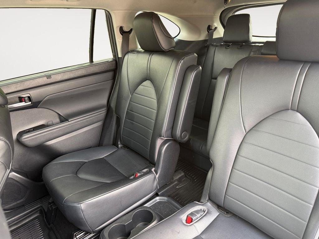 Toyota Highlander  2023