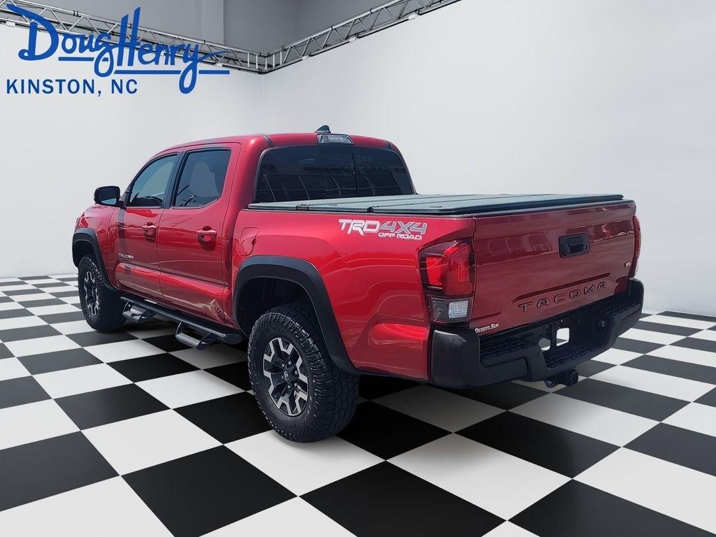 Toyota Tacoma  2018