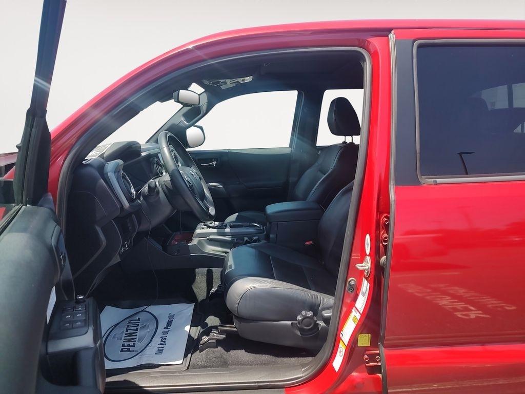 Toyota Tacoma  2018